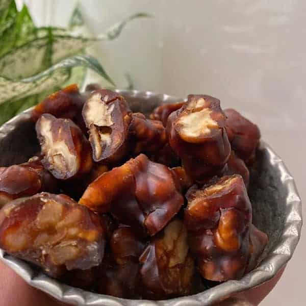 تصویر 1 از قیمت خرید باسلوق شیره انگور ساوه با فروش عمده